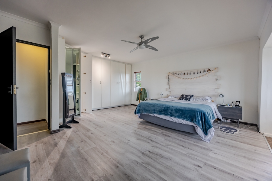 4 Bedroom Property for Sale in Milnerton Ridge Western Cape